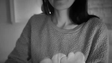 Anje online show from November 2025 10:37:01 AM