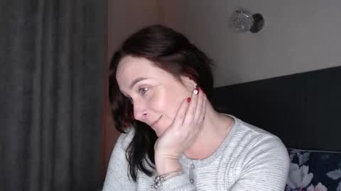 Snapshot of anjutka08 chatting on January 2026 05:51:02 PM anjutka08 online show from January 2026 05:51:02 PM