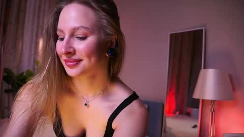 Snapshot of ann__levine chatting on October 2025 01:55:01 PM Ann online show from October 2025 01:55:01 PM