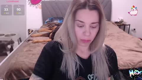 Anadirectgirl online show from January 2026 06:02:02 PM