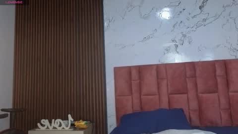 anna_beneet online show from November 2025 02:50:01 PM