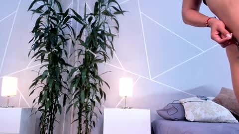 Snapshot of anna_joness chatting on January 2025 03:14:02 PM Anna online show from January 2025 03:14:02 PM