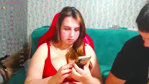 Snapshot of anna_ki chatting on March 2025 03:28:02 PM AnnaJake online show from March 2025 03:28:02 PM