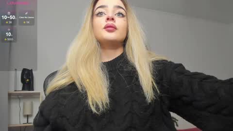 Anna online show from December 2024 03:49:02 PM