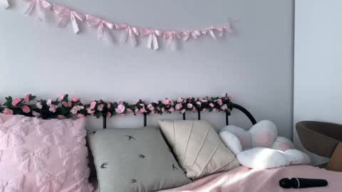 Anna online show from April 2026 03:51:01 AM