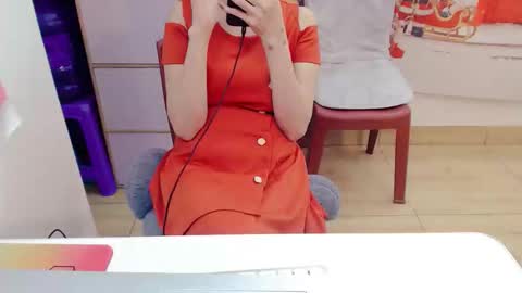 anna_xyz online show from December 2025 02:51:02 AM