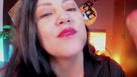 Anna online show from February 2026 03:35:02 AM