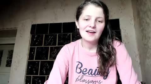 Snapshot of annaahcharm chatting on December 2024 02:39:01 AM annaahcharm online show from December 2024 02:39:01 AM