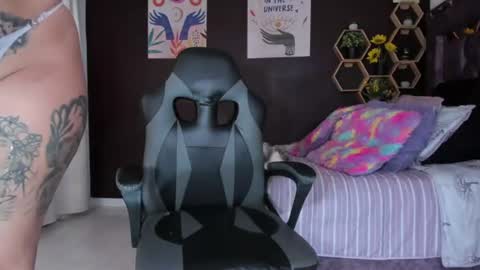 Anna online show from July 2026 10:21:02 AM