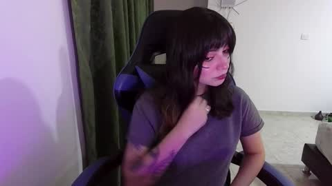 Anna online show from October 2025 02:32:01 AM