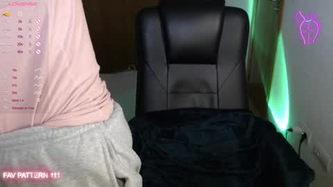 Snapshot of annadolll chatting on February 2025 10:20:02 PM OF twitter annadangerx pornhub online show from February 2025 10:20:02 PM