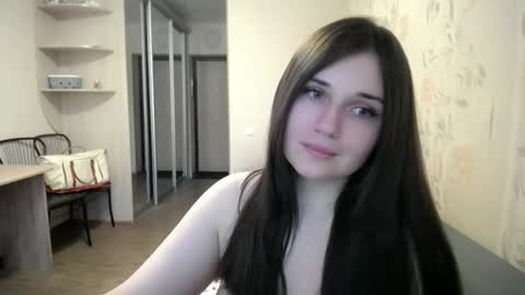 Snapshot of annagoldy3 chatting on March 2026 07:47:01 AM Anna online show from March 2026 07:47:01 AM