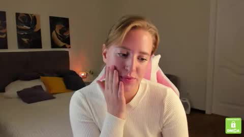 annagrees1 online show from September 2025 09:42:02 AM