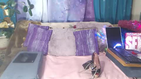 AnnaMila online show from November 2025 02:19:01 PM