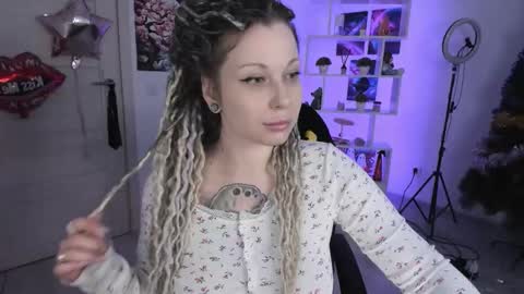 Anna online show from November 2025 11:18:02 AM