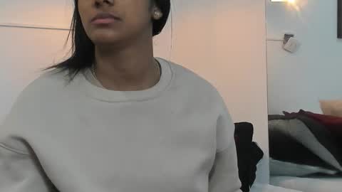 Anna Rosse online show from March 2026 12:00:01 PM