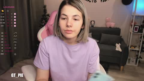 Anna online show from December 2024 09:40:02 PM