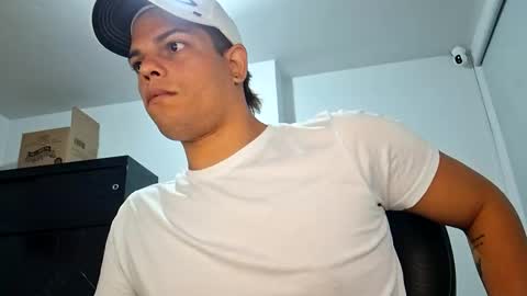 Anndy Hardy online show from December 2024 01:11:02 PM