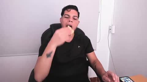 Anndy Hardy online show from January 2025 01:45:02 PM