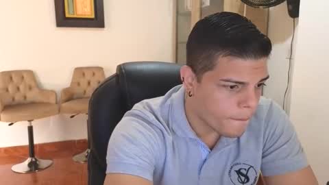 Anndy Hardy online show from October 2025 08:06:02 PM