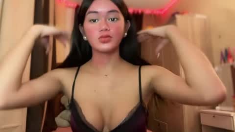 Kim online show from December 2024 02:30:02 PM