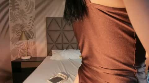 Snapshot of annedixie chatting on June 2026 03:32:02 AM Anne online show from June 2026 03:32:02 AM