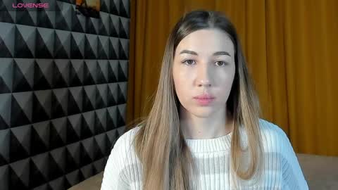 Anne online show from February 2025 01:11:01 AM