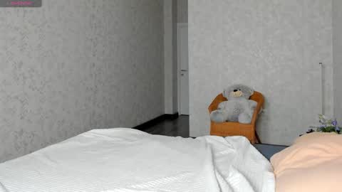 Anne online show from March 2025 01:26:02 AM