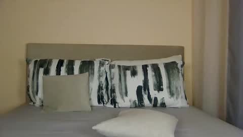 annesins online show from October 2025 05:32:01 PM