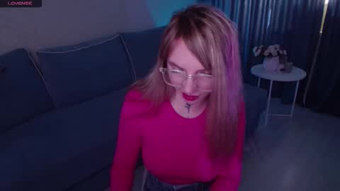 Annet online show from October 2025 08:12:01 AM