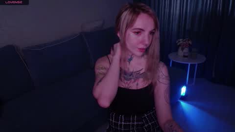 Annet online show from October 2025 08:35:01 AM