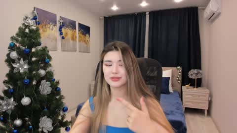 annetli online show from December 2024 07:08:01 AM