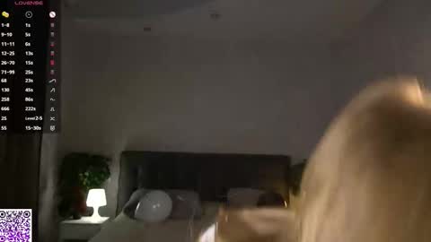 Eva online show from November 2025 07:12:02 PM