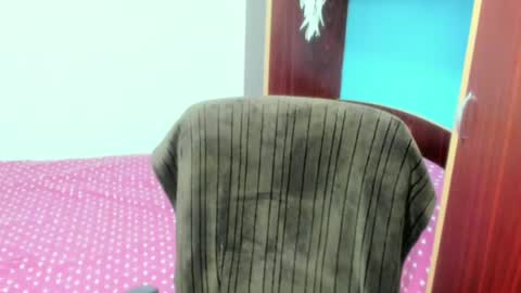 Snapshot of anngelynajoy chatting on July 2026 09:10:01 PM Anngel online show from July 2026 09:10:01 PM