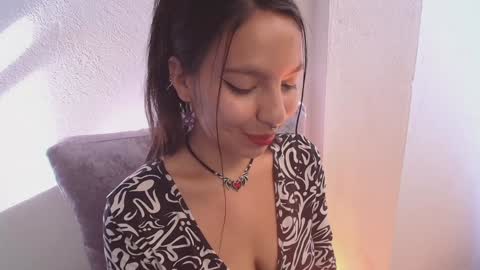 Anni online show from January 2025 08:37:02 PM