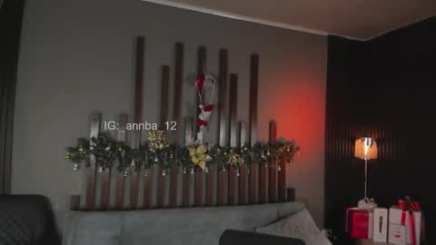 annie_barozzi online show from December 2025 03:54:01 PM