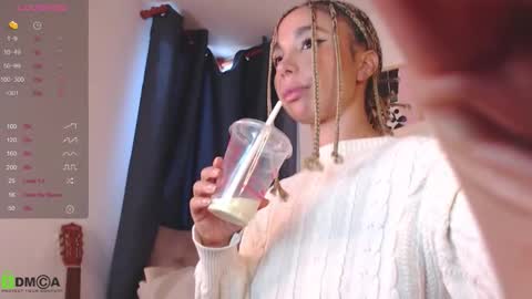 Snapshot of annie_es chatting on September 2025 10:31:01 PM Annie online show from September 2025 10:31:01 PM