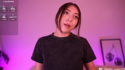 Annie Evans online show from February 2025 01:48:02 AM