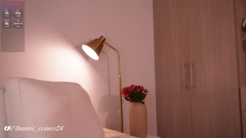 Annie Evans online show from April 2026 11:32:01 PM