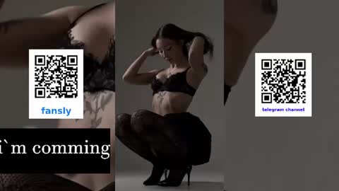 Snapshot of annie_f0x chatting on July 2026 06:33:02 AM Annie Hey sweeties I will be online 2 December in 230 am GMT time online show from July 2026 06:33:02 AM