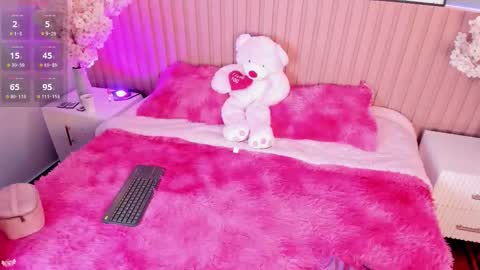   online show from October 2025 12:03:02 PM