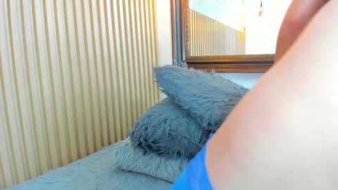 Snapshot of annie_paradisee chatting on May 2026 11:12:03 PM Annie online show from May 2026 11:12:03 PM