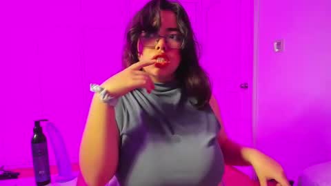 Annie Rose online show from October 2025 04:25:02 AM