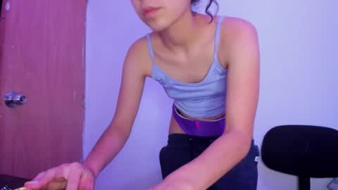 annie_rosse1017 online show from February 2026 05:19:02 AM