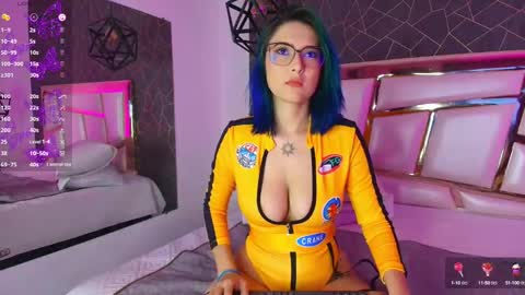 Annie  online show from February 2025 12:31:01 PM