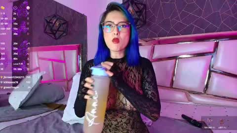 Annie  online show from March 2025 03:52:01 PM