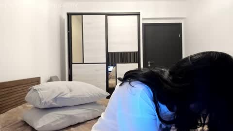 Annie online show from January 2026 09:07:02 PM