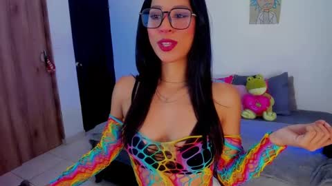 AnnieBlu3 online show from February 2025 04:24:02 PM