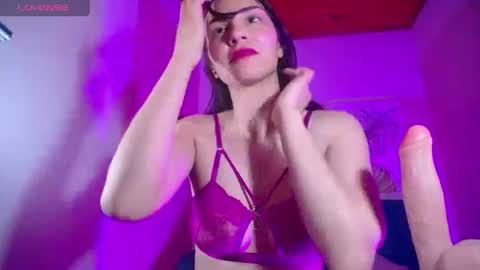 Annie online show from March 2025 04:02:01 PM