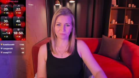 Annie online show from December 2024 12:05:02 PM